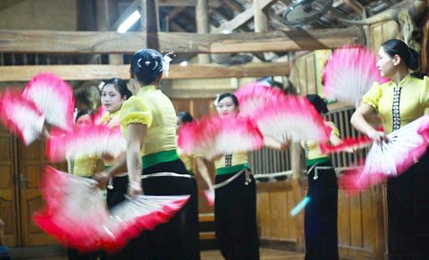 an tuong du lich son la - Dân tộc Thái và lịch sử nét văn hóa đặc trưng