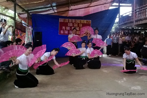 nghi ve tiem nang van hoa dien bien dong - Nghĩ về tiềm năng văn hóa Điện Biên Đông